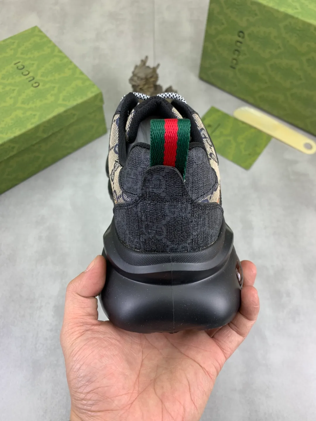 Men's men's shoes 💰P440💰 [New model] (GUCCI) official website's latest 🎁🎁casual and fashionable men's shoes 👟, hot style 💥 style is simple and elegant, exclusive for trendy men. Unique official website's latest brand double G elements Original 👑Gucci decoration, fashionable and generous, the fabric is original frosted calfskin✅Fully imported first-layer pigskin lining, the official website specifies wear-resistant, lightweight original rubber casual outsole, the classic model is taken in real life🎬38-44 4️⃣ colors available